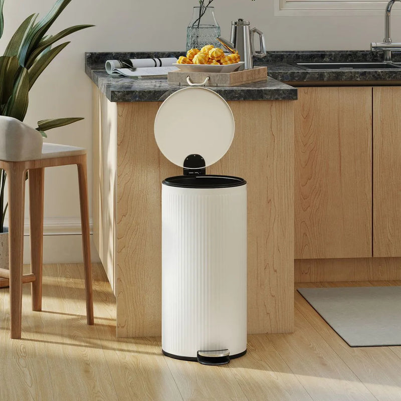 HOMCOM Kitchen Bin, 30 Litre Pedal Rubbish Bin with Removable Bucket, Cream