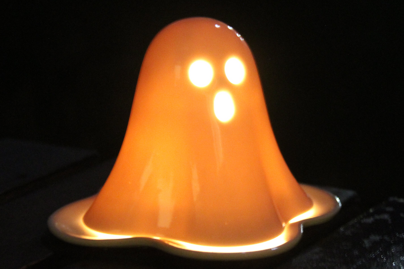 Ghost Tealight Holder (Unique tealight holder designed for halloween, translucent while lighting in the dark)