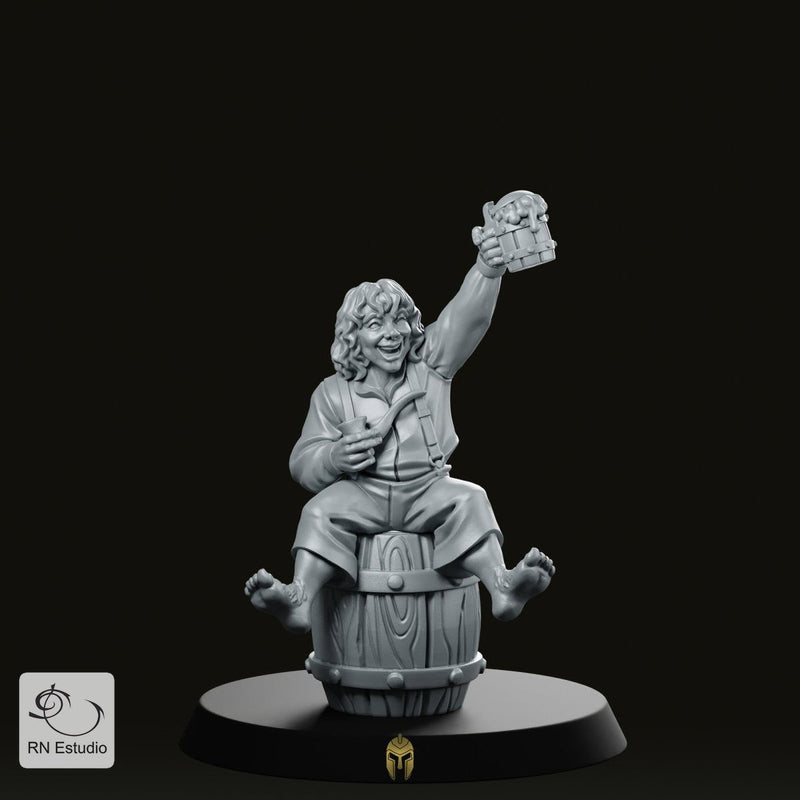Halfling Pip LOTR Miniature Tavern Ale Pipe