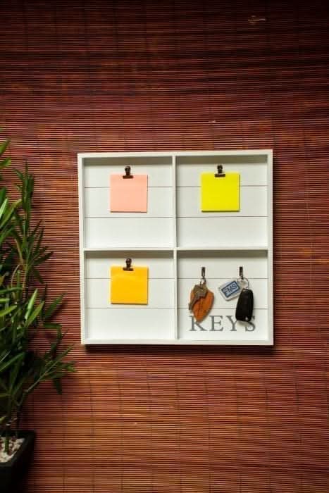 Rustic Wall Key Holder with Photo Frame and Memo Clips