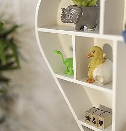 6 Compartment Shabby Chic Wall Mounted Floating Shelf - White Heart