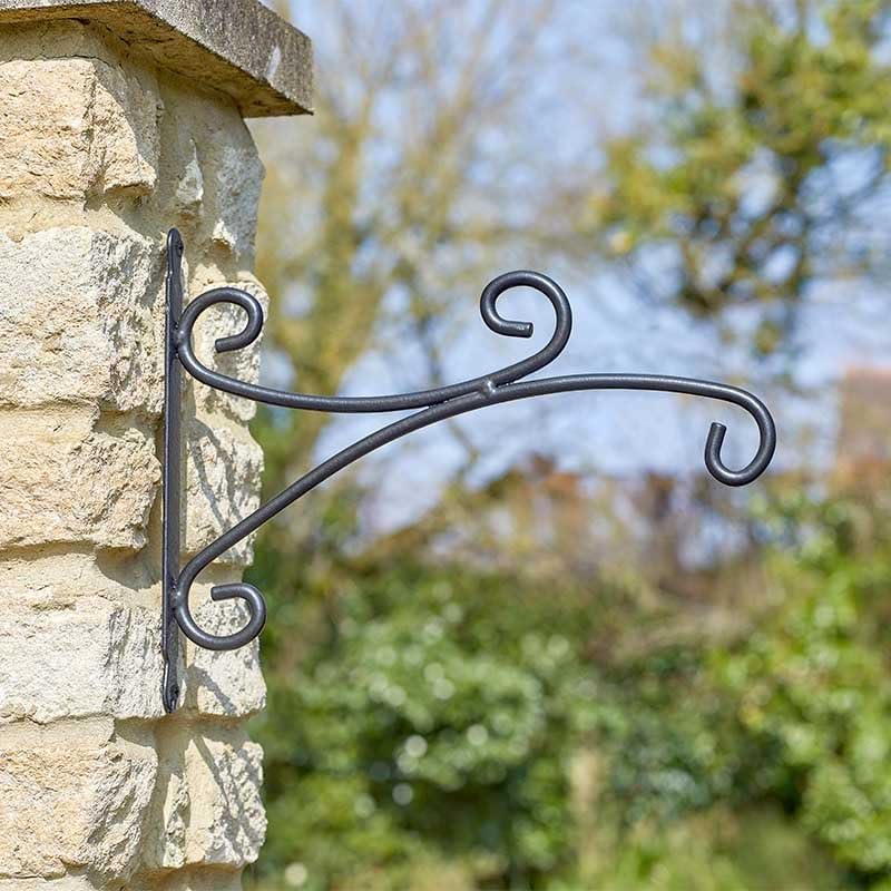 Heavy Duty Hanging Basket Bracket 14–16 Inch Metal Hooks