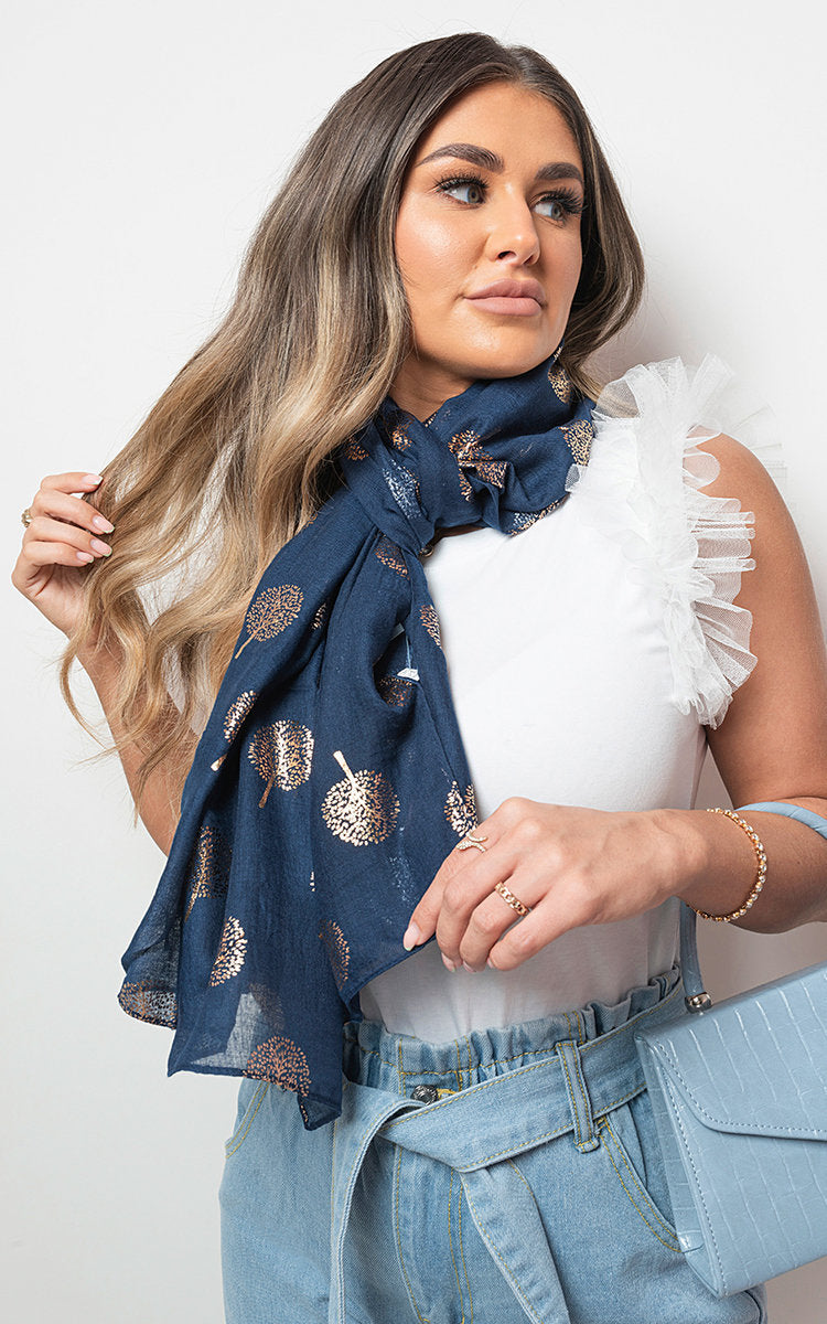 ikrush-alexandra-sparkle-tree-print-wrap-scarf-1684397973-DSC7321.jpg