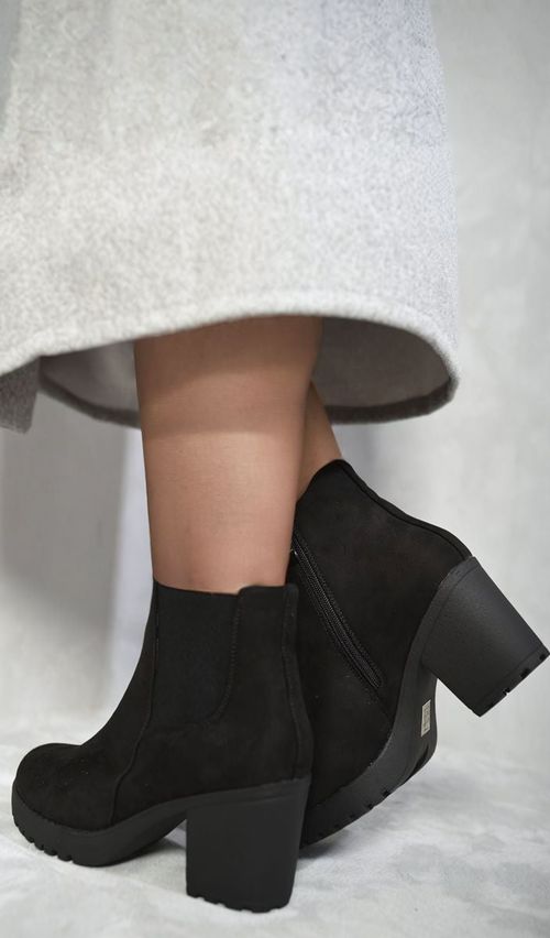 ikrush-andrea-block-chunky-heel-ankle-boots-1729694844540445.-2.jpg