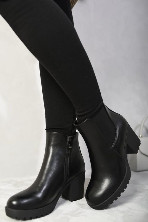 ikrush-andrea-block-chunky-heel-ankle-boots-1729694998540444-1-_1o80-e2.jpg