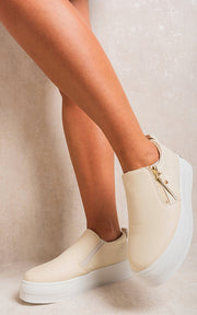ikrush-andrea-zipper-decor-slip-on-trainers-1693391149-DSC3101.jpg