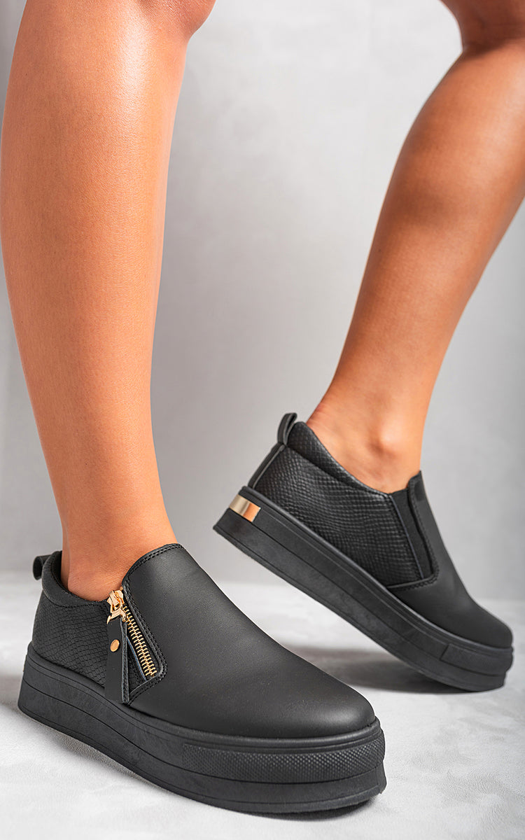 ikrush-andrea-zipper-decor-slip-on-trainers-1693577797-DSC3174.jpg