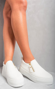 ikrush-andrea-zipper-decor-slip-on-trainers-1693577877-DSC3197.jpg