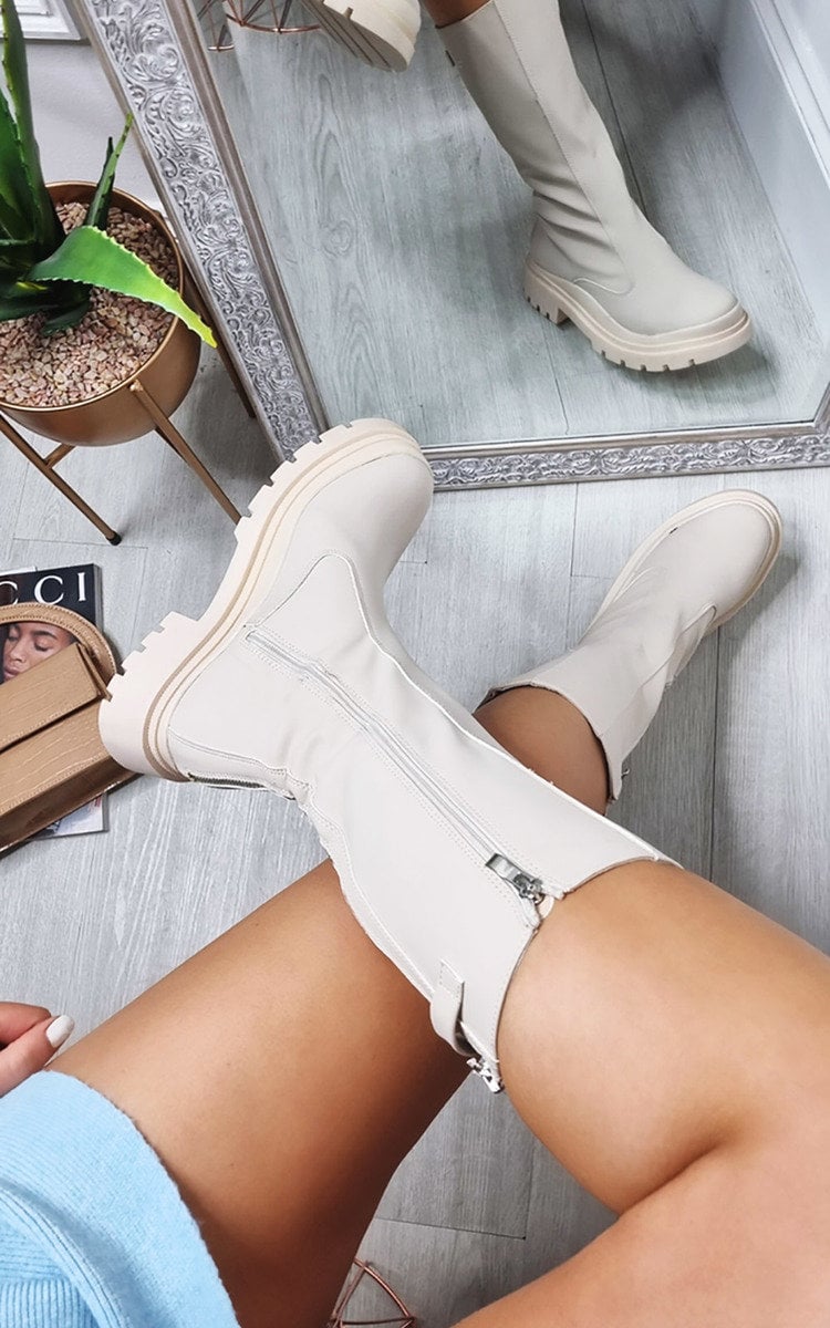 ikrush-cassie-faux-leather-chunky-platform-boots-1643991242529256-03.jpg