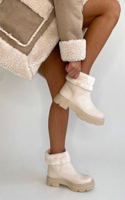 ikrush-cassie-faux-leather-fluffy-bow-ankle-boots-1663317869IMG-0431.jpg