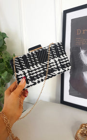 ikrush-emily-woven-box-clutch-with-long-strap-detail-1632319731527857.jpg