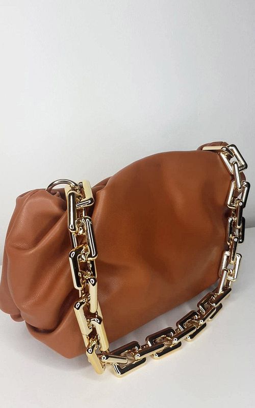 ikrush-farah-faux-leather-chain-detail-bag-1608125722131127363-689239831794014-5946412498381647036-n-2.jpg