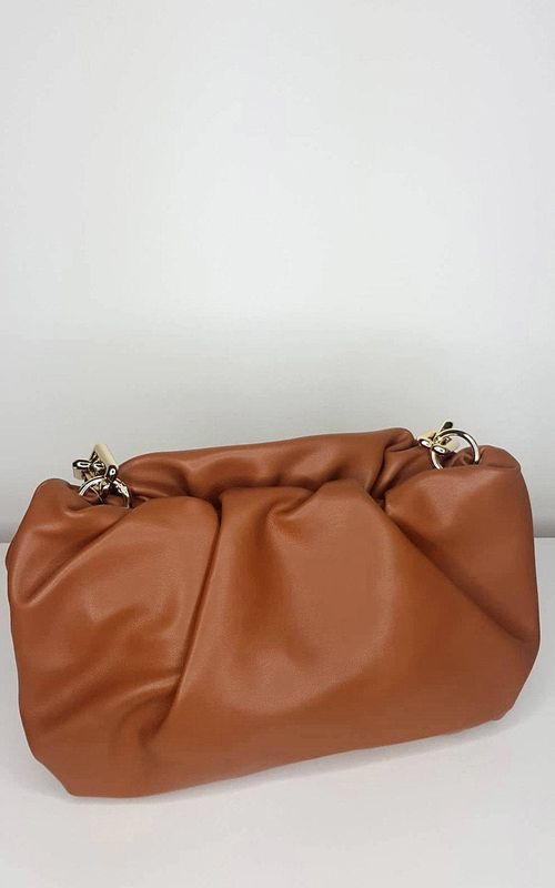 ikrush-farah-faux-leather-chain-detail-bag-1608125729131098966-904921260335360-5203859374705210093-n-1.jpg