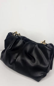 ikrush-farah-faux-leather-chain-detail-bag-1608125820131103817-1057067541372719-7413371010298417686-n-1.jpg