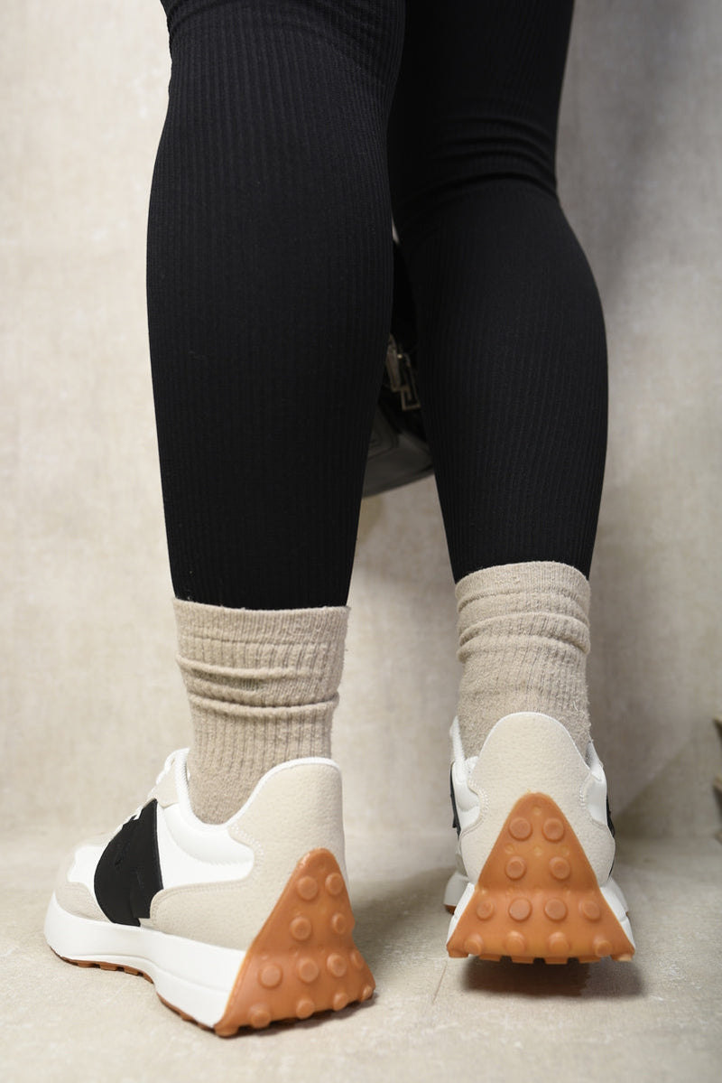 ikrush-gabriela-low-top-lace-up-trainers-1726658162540169-3.jpg