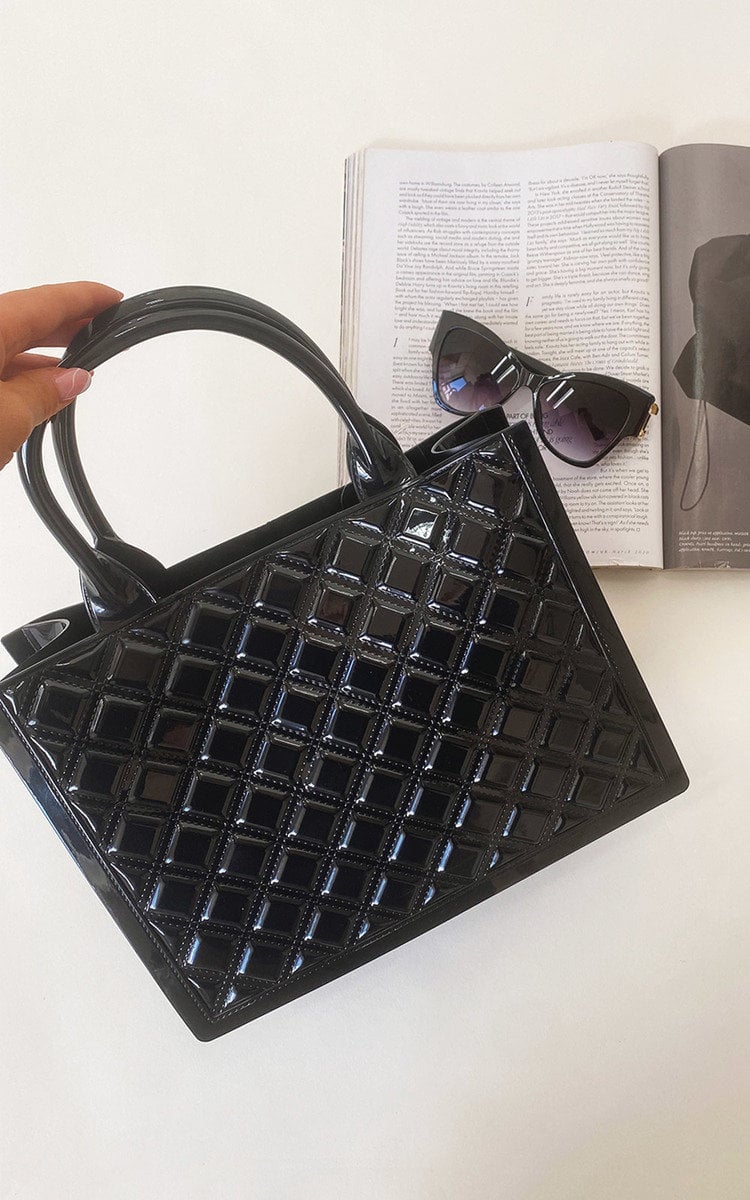 ikrush-hattie-faux-leather-quilted-handbag-1653389297IMG-5311.jpg