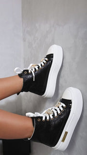 ikrush-julia-glitter-lace-up-high-top-platform-trainers-with-decorative-details-1724354627539748-2.jpg