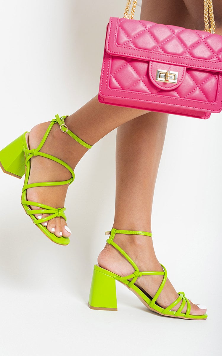 ikrush-leah-chunky-heeled-ankle-strap-sandals-1681084217-DSC4252_32vf-y5.jpg
