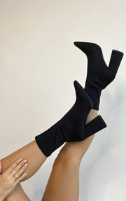 ikrush-lexie-block-heel-ankle-pointed-boots-1662563270IMG-9388_5d2i-dy.jpg