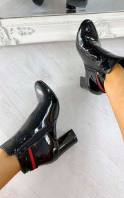 ikrush-lissy-patent-heeled-ankle-boots-1595493165110684652-619028795408827-531838808220397523-n.jpg
