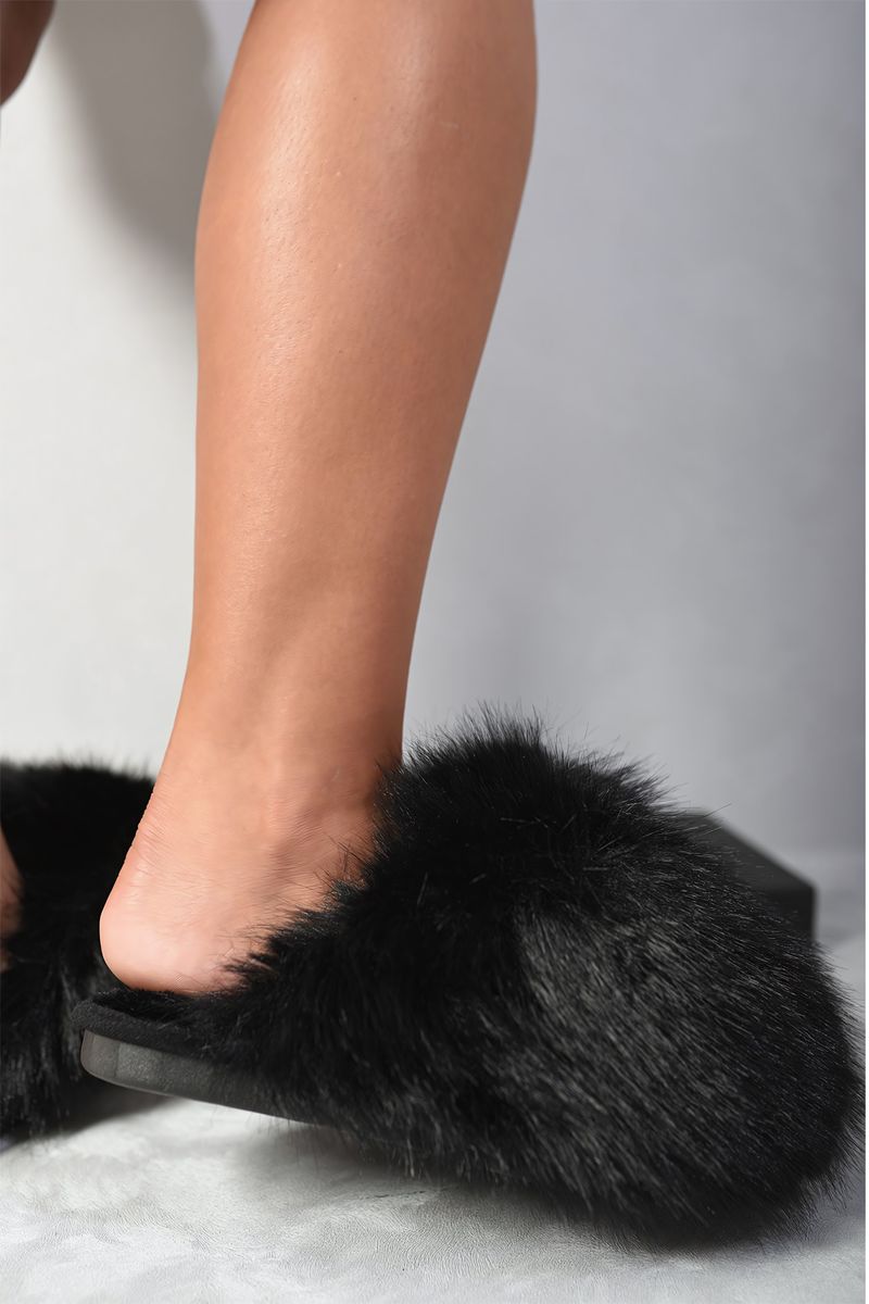 ikrush-mildred-fluffy-faux-fur-winter-sandals-1726228895540090-1.jpg