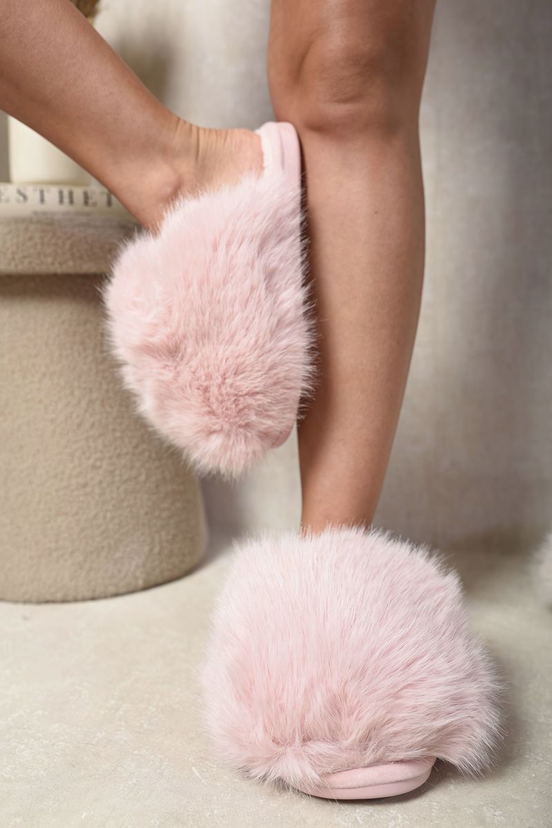 ikrush-mildred-fluffy-faux-fur-winter-sandals-1726229070540089-2.jpg