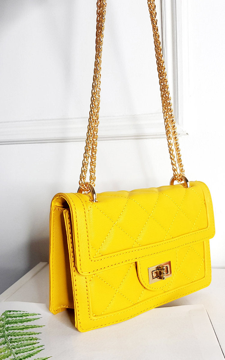 ikrush-nina-faux-leather-chain-strap-shoulder-bag-1634722122528444-01.jpg