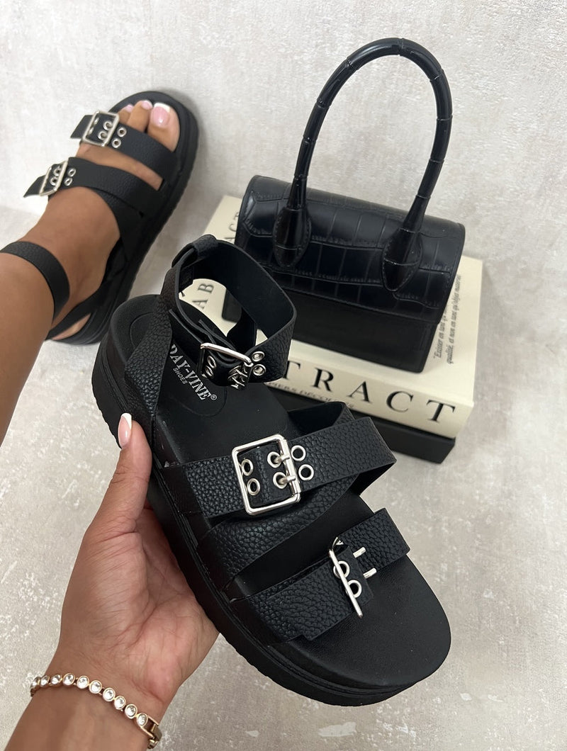 ikrush-nora-multi-strap-ankle-buckle-chunky-sandals-1720114220IMG-3670.jpg