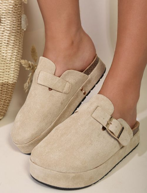 ikrush-paulina-chunky-closed-toe-buckle-sandals-1718790356539445.png