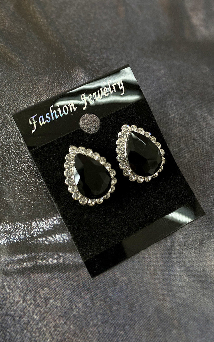 ikrush-wren-diamante-drop-earrings-1658250354IMG-0808.jpg