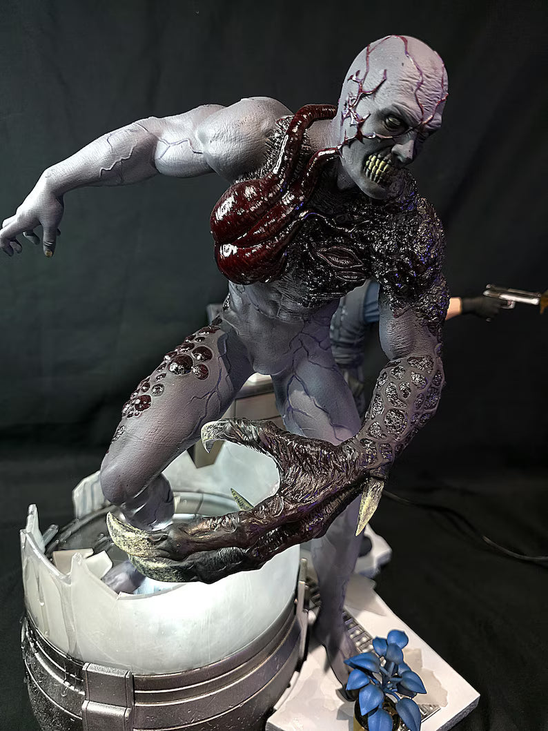 Resident Evil Tyrant & Albert Wesker 1/6 Diorama Statue With USB Lighting