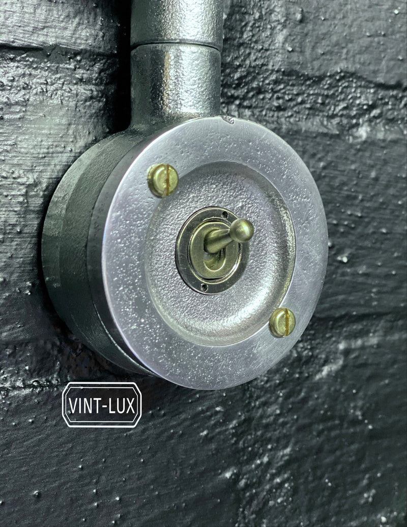 Double Gang Solid Cast Conduit Metal Light Switch Industrial 2 Way