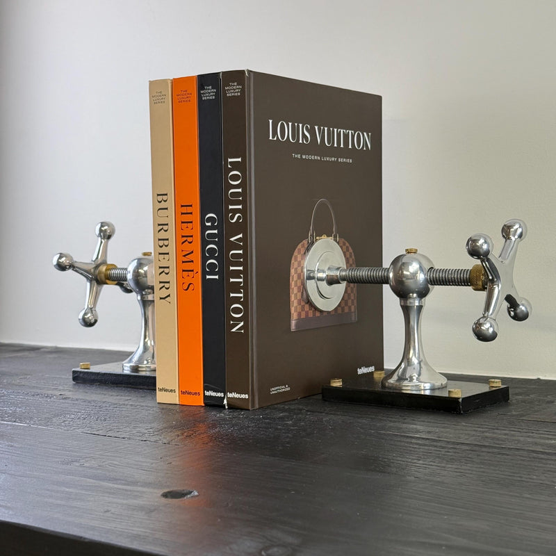 Windlass Bookend Retro Book DVD Organizer