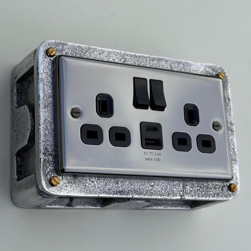 Black Nickel Double Switched 13A Power Socket 230V 13A 2 Gang 2G Solid Cast Metal Conduit Switch Industrial