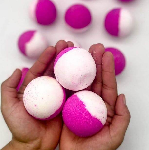 Ice Queen Bath Bomb