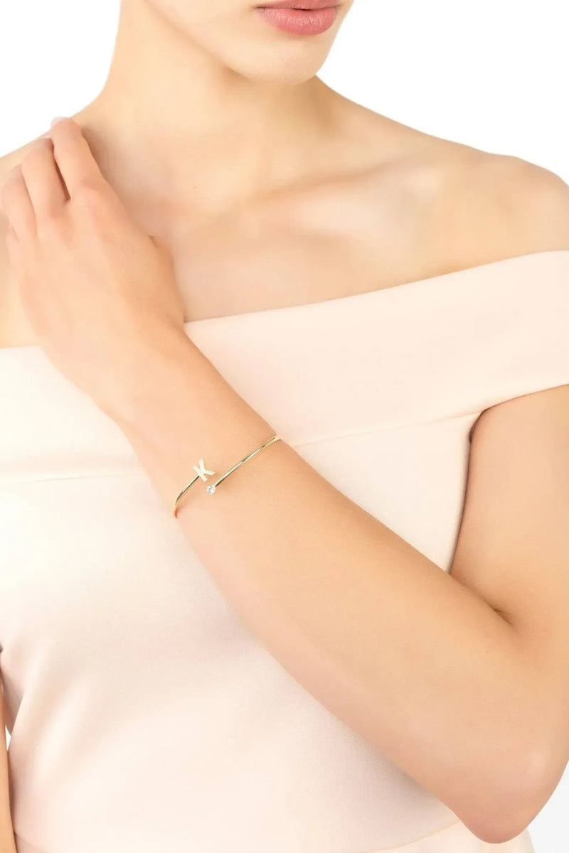 Initial Bangle Gold K