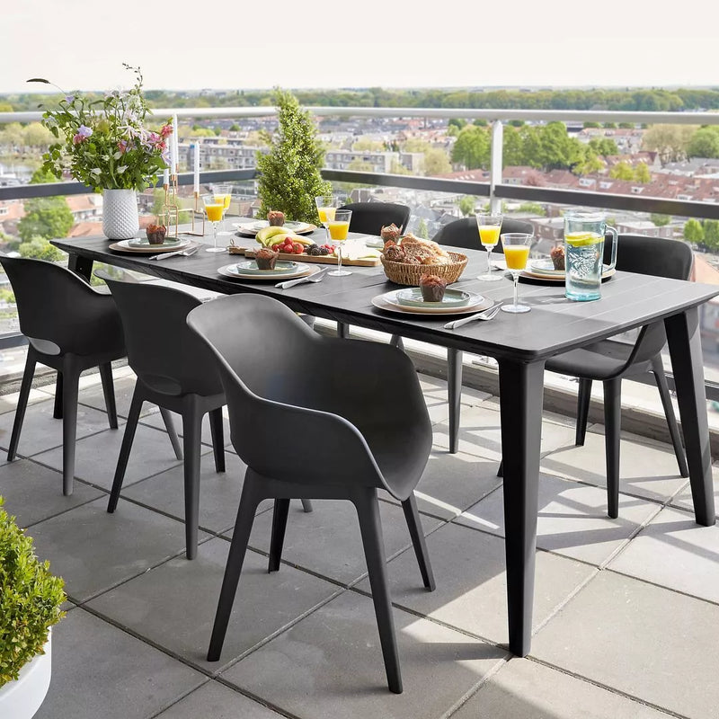 Lima Table with Akola Chairs