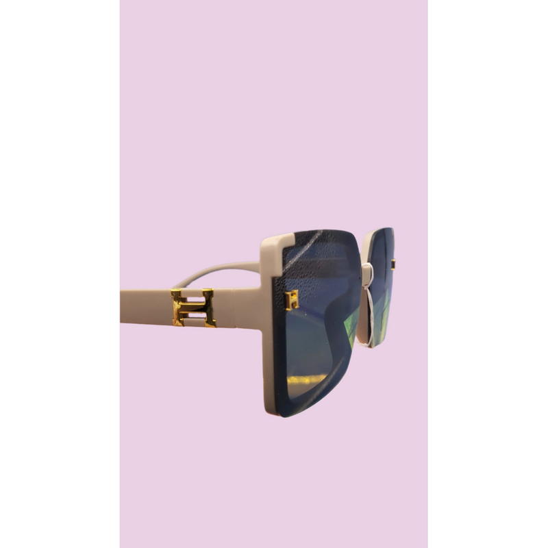 https://avasamnew.s3.amazonaws.com/product/GB010170/S0671741207/main.png