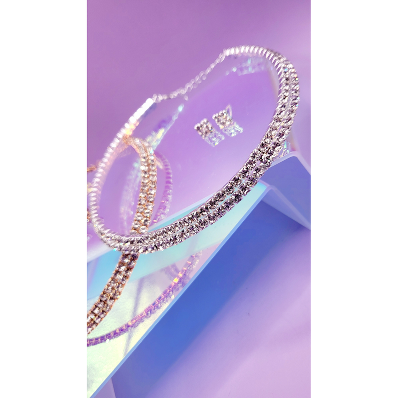 Queen Glam Crystal Duo Choker & Earrings