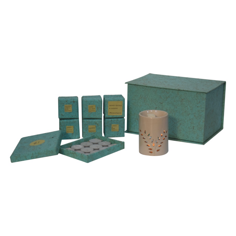 Artisan Furniture Cut-out Leaf Wax Melter Set (Fruit), Light Brown