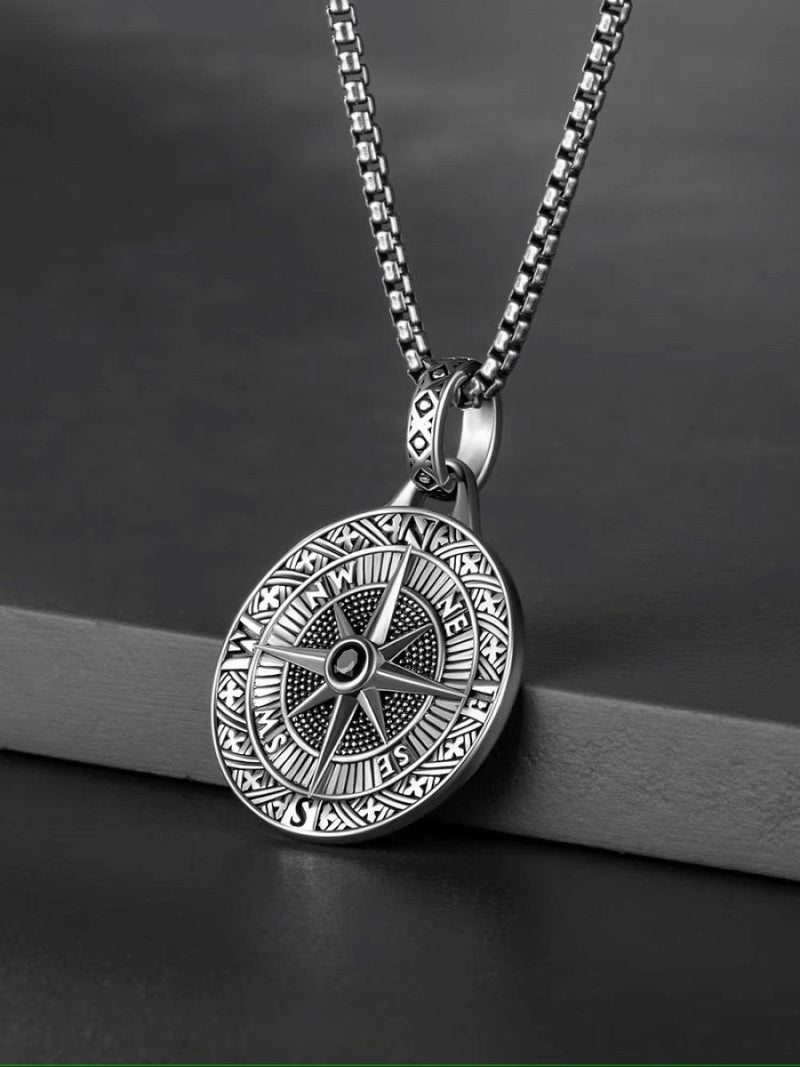 Men's Compass Necklace – Engraved Pendant with Silver Chain | Stylish Travel Jewelry