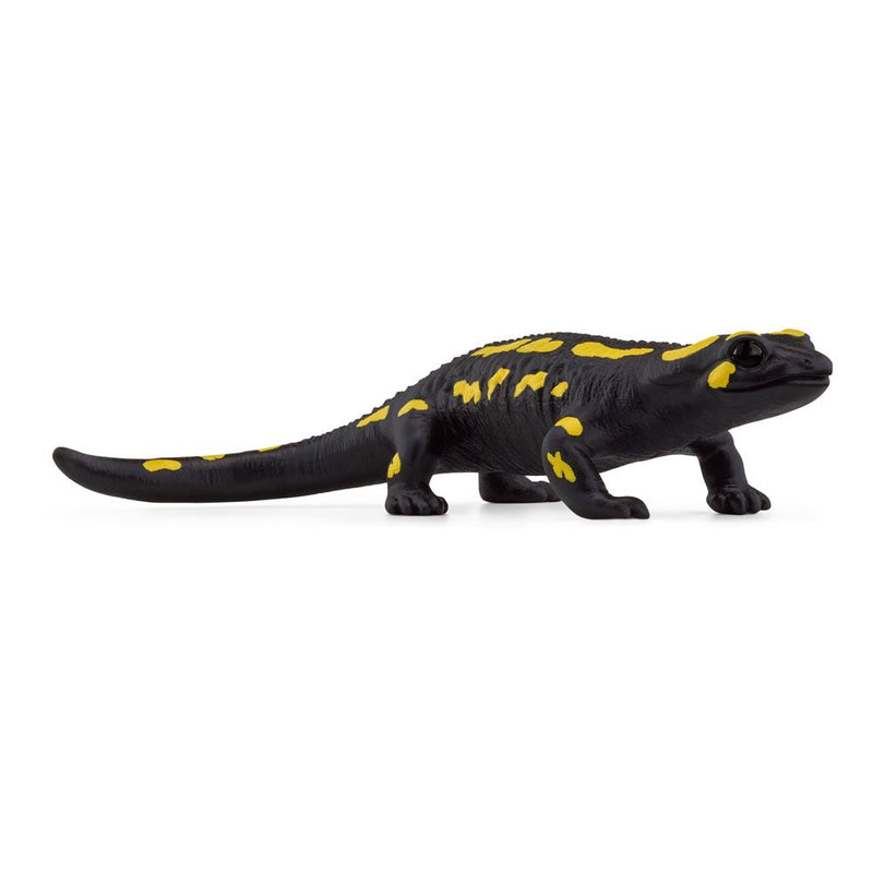 SCHLEICH Wild Life Fire Salamander Toy Figure, 3 to 8 Years, Black/Yellow