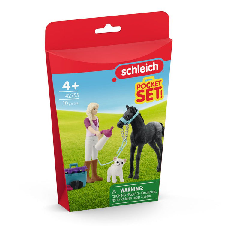 SCHLEICH Horse Club Horse Grooming with Appaloosa Foal Toy Playset