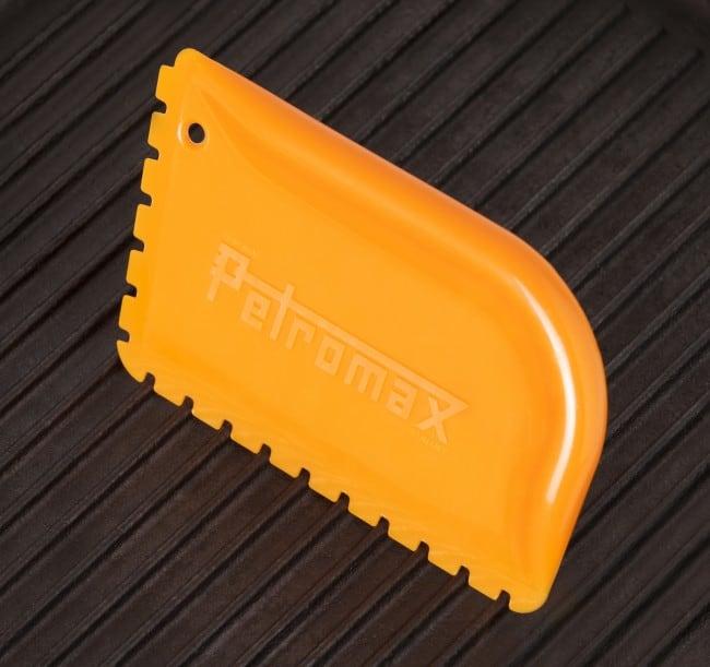 Petromax Scraper with Ridges for Cast Iron