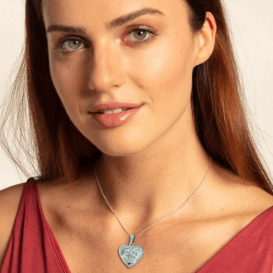 Personalised Photo Necklace – Heart Pendant With Custom Text Engraving Gift