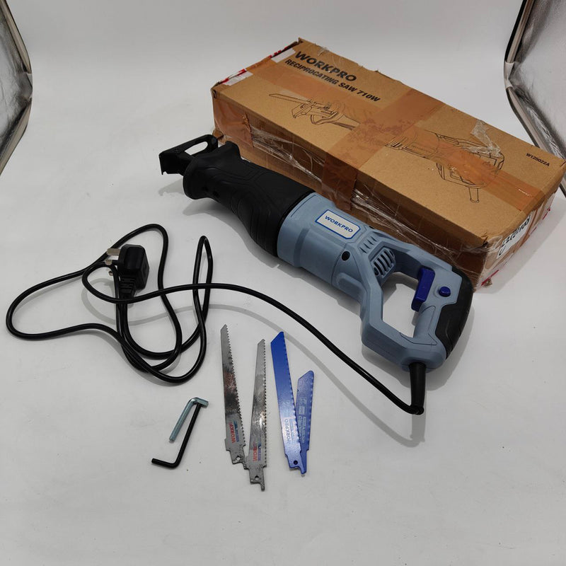 Reciprocating Saw 710W Corded 2800 RPM 4 Blades Wood Metal Cutting WORKPRO