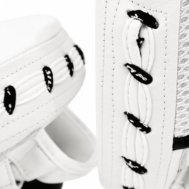 Playerz CoachTech Micro Focus Pads - White