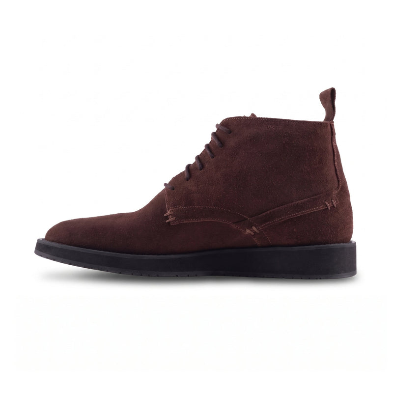 QUIVE London Chester Suede Chukka Boots