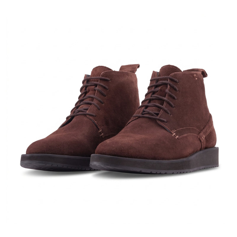 QUIVE London Chester Suede Chukka Boots