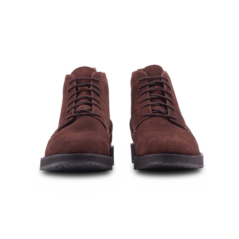 QUIVE London Chester Suede Chukka Boots